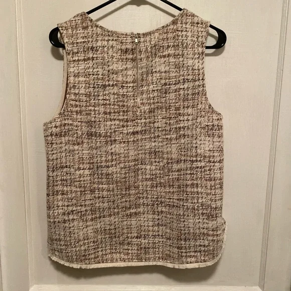 Woven Shell Top with Exposed Zipper and Fringe Detail - Picture 2 of 9